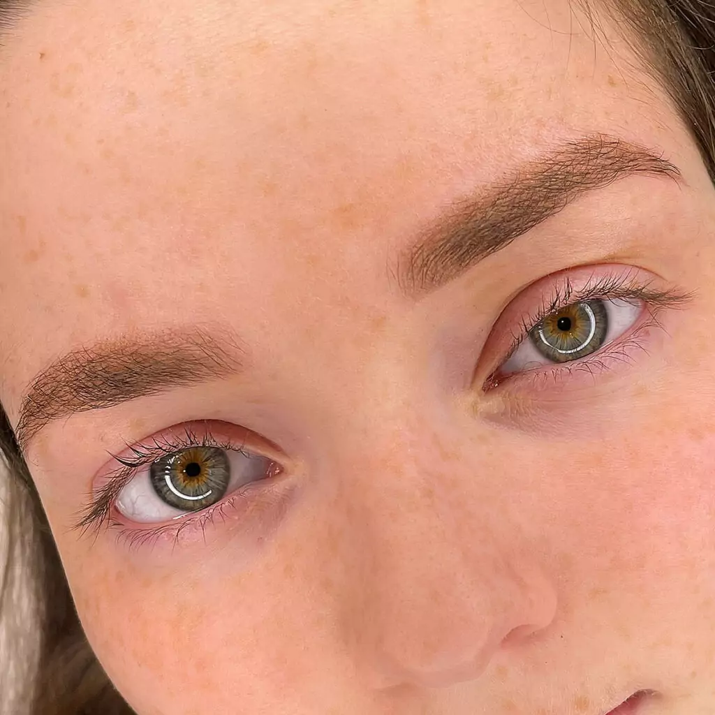 Brows Permanent Makeup