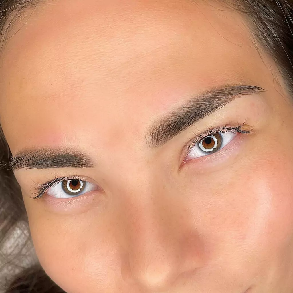 Brows Permanent Makeup